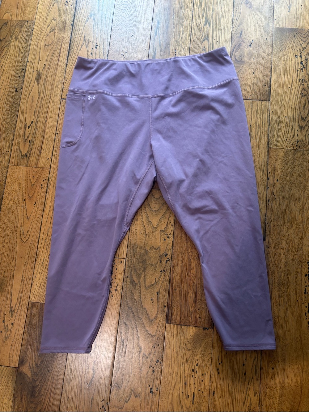 Under Armour Women’s  Lilac Performance Capri Leggings Size 3XL